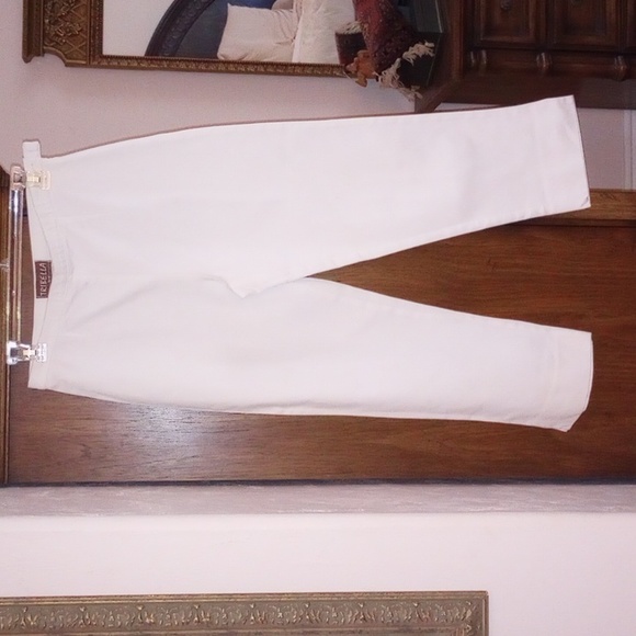 Tribella Crop Pants - Picture 2 of 5